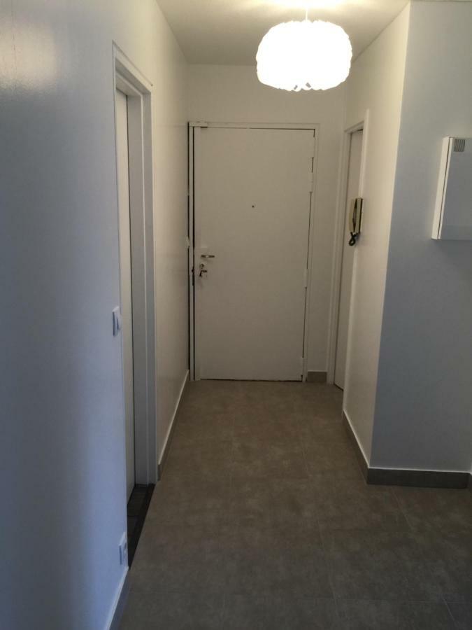 Grand Appartement A Louer Vue Sur Seine Мелён Экстерьер фото