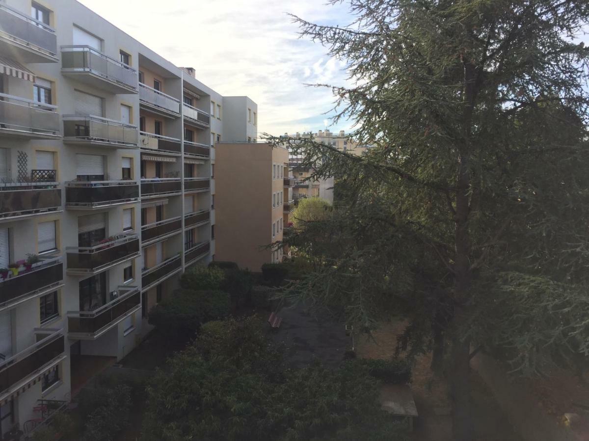 Grand Appartement A Louer Vue Sur Seine Мелён Экстерьер фото